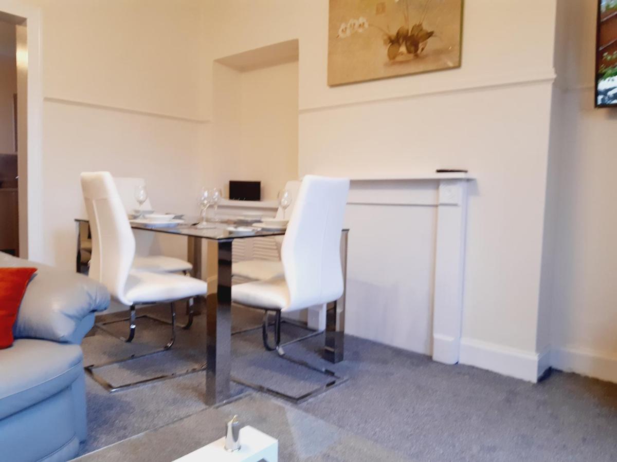 Lochgelly Carvetii - Vincent House - Large 3 Bedroom Apartment With On-Site Parking מראה חיצוני תמונה